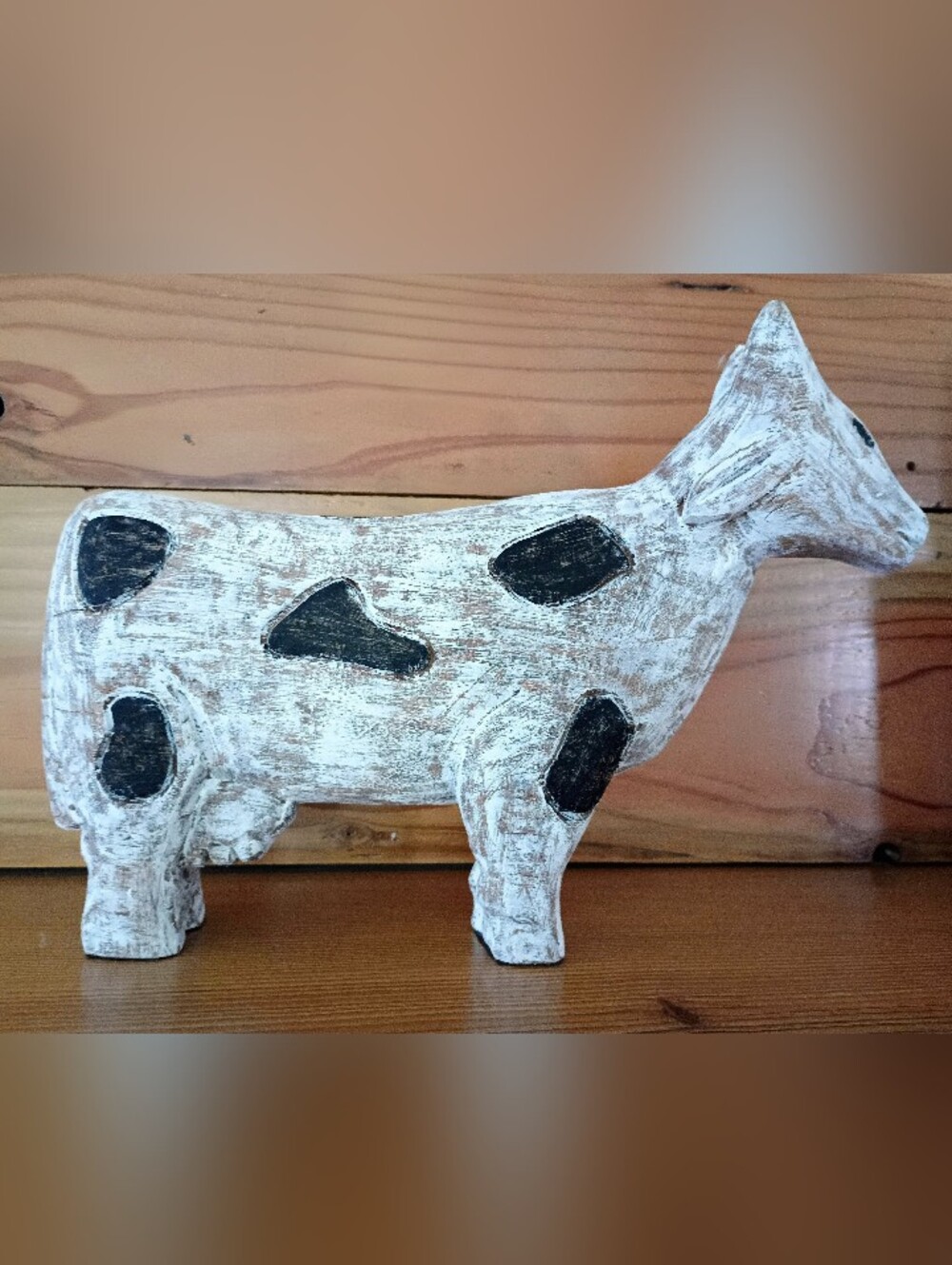 Rustic Cow Decor